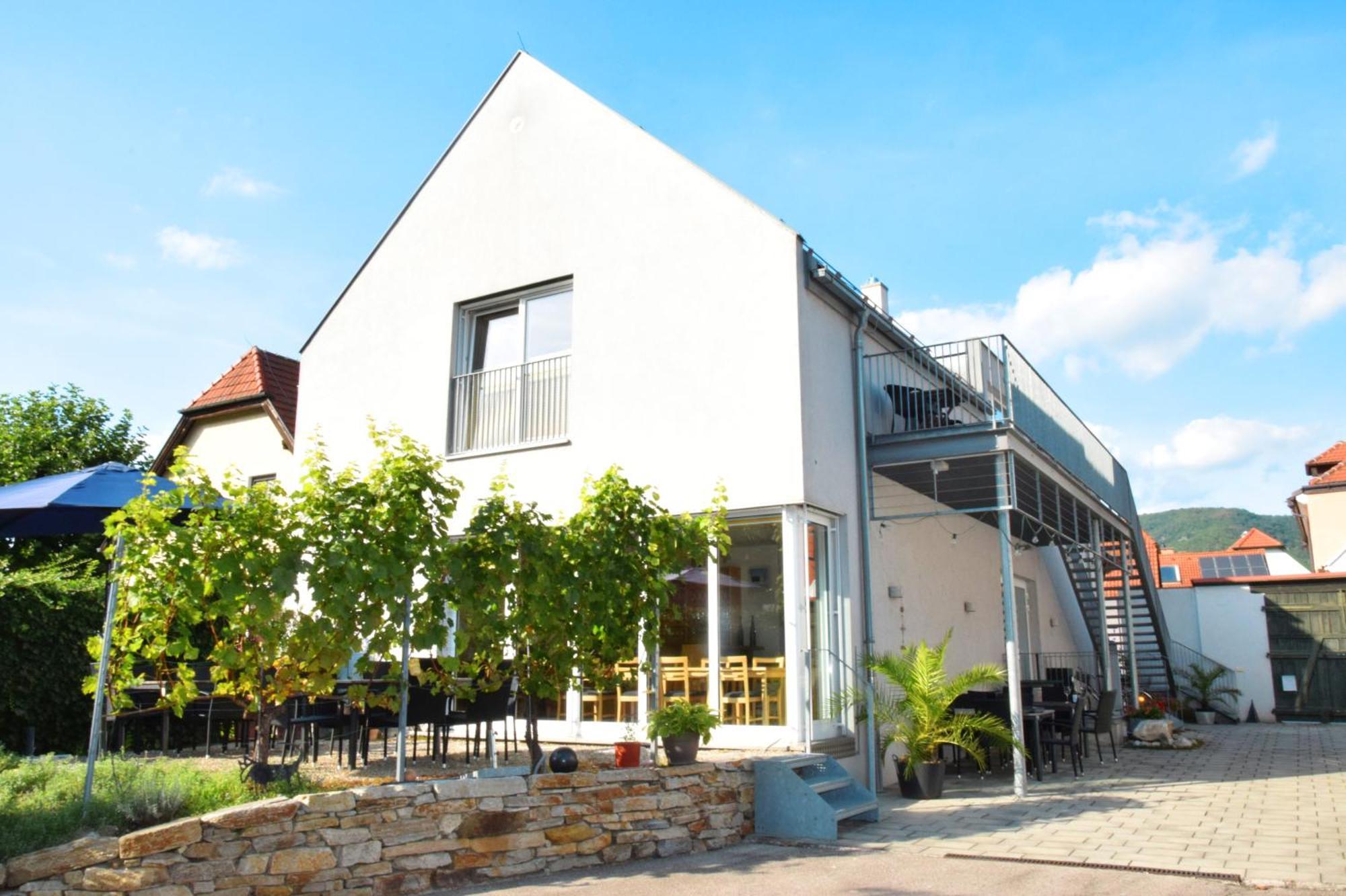 Weingut Baeuerl Apartment Dürnstein Exterior foto
